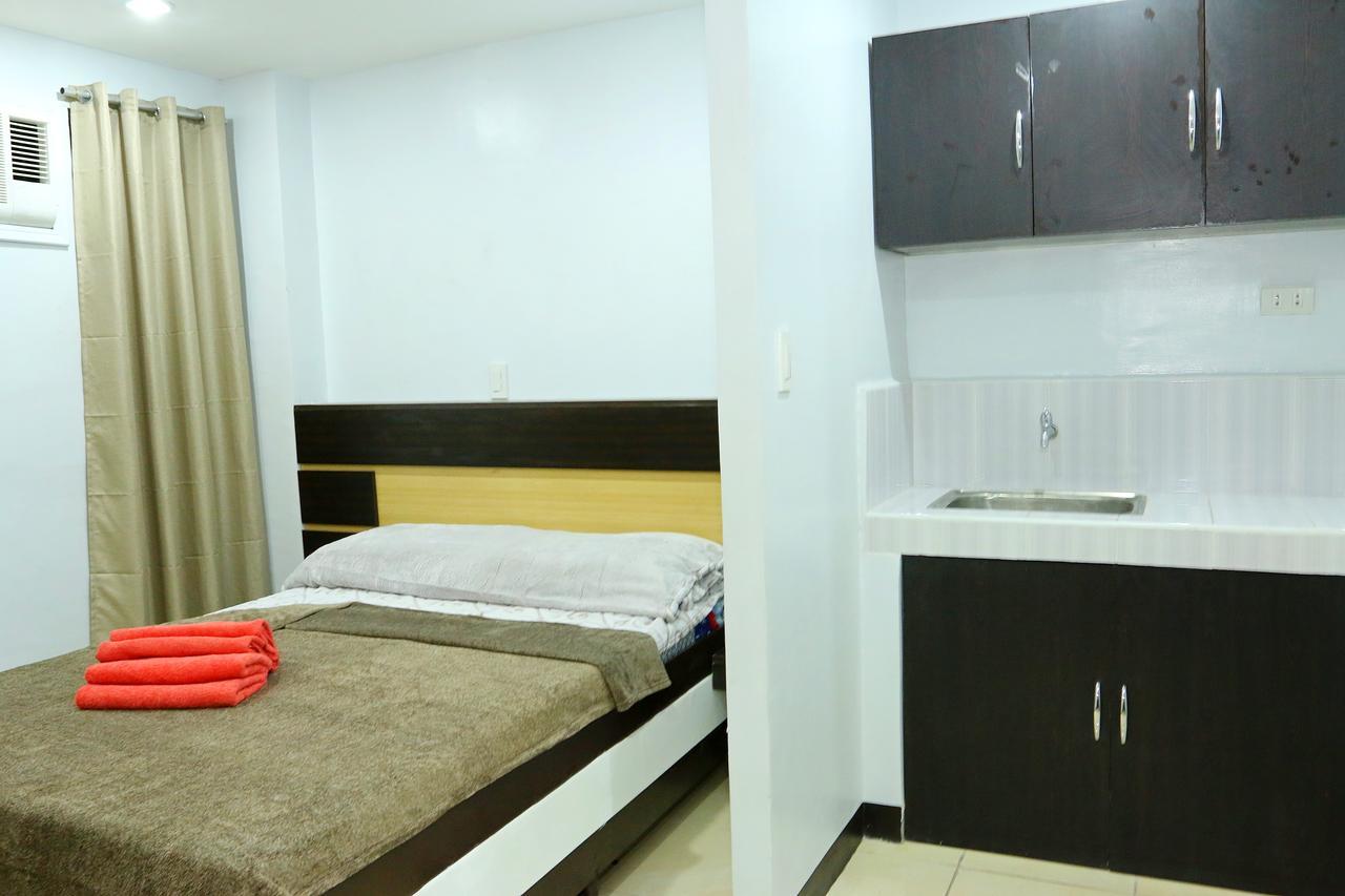 Global 88 Apartelle Cebu Екстериор снимка